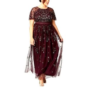 Adrianna Papell Beaded Gown Plum
Size 14W